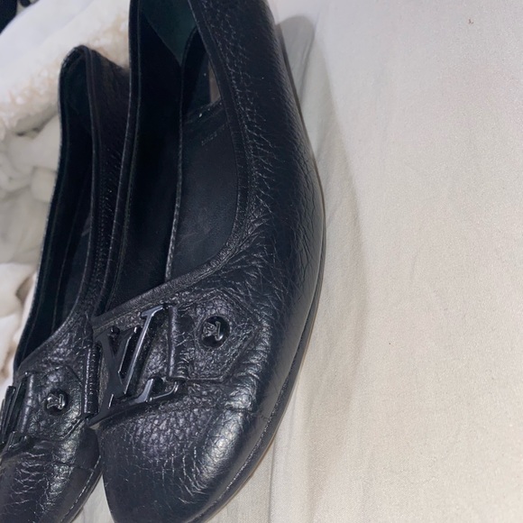 Louis Vuitton shoes - Picture 7 of 9